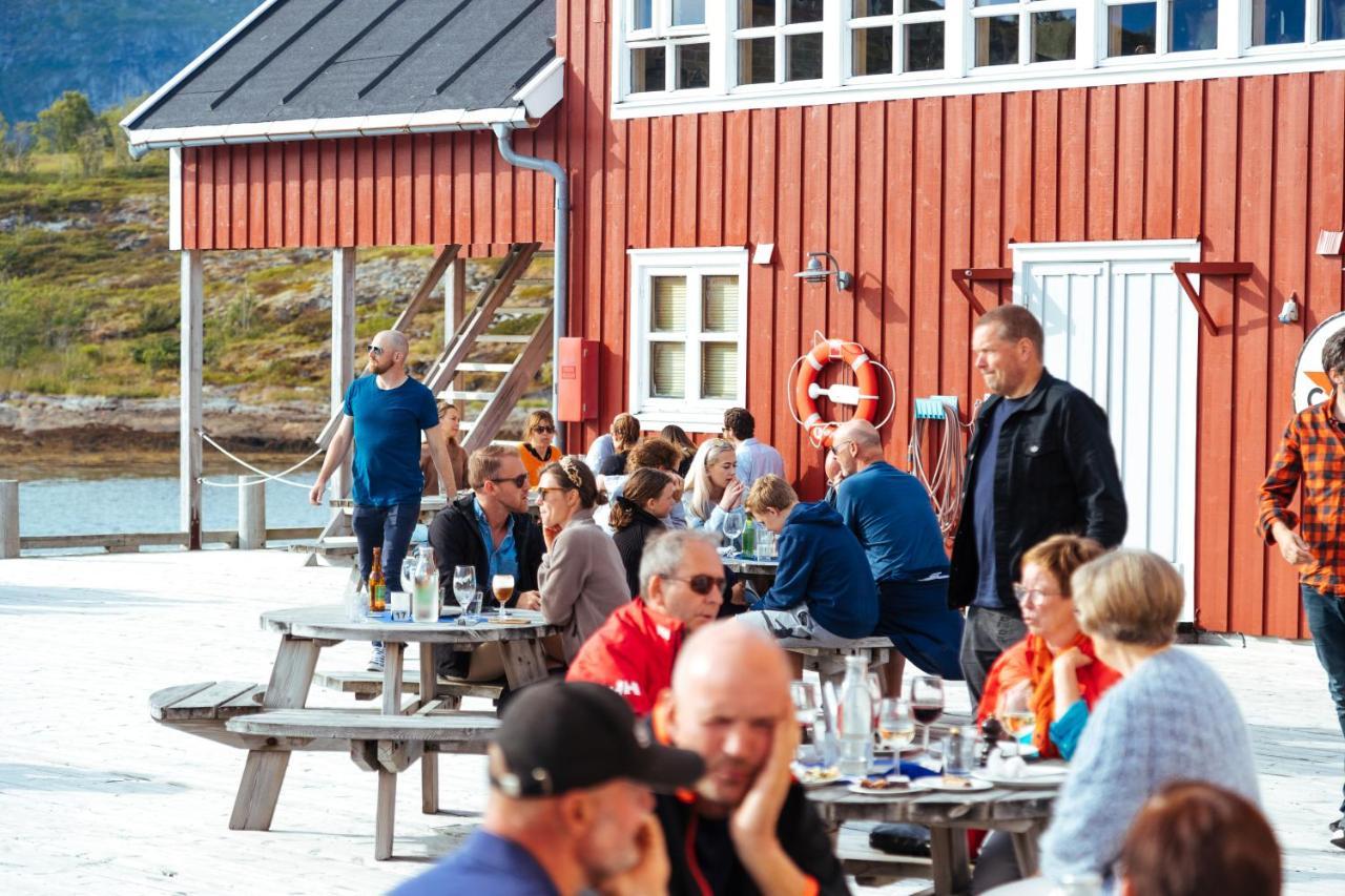 Nyvagar Rorbuhotell - By Classic Norway Hotels คาเบลว็อก ภายนอก รูปภาพ