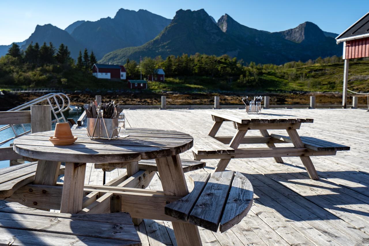 Nyvagar Rorbuhotell - By Classic Norway Hotels คาเบลว็อก ภายนอก รูปภาพ