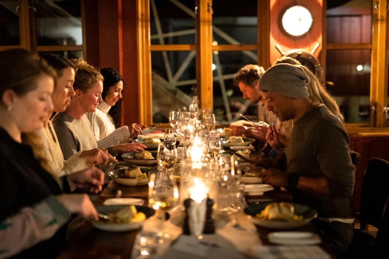 Nyvagar Rorbuhotell - By Classic Norway Hotels คาเบลว็อก ภายนอก รูปภาพ